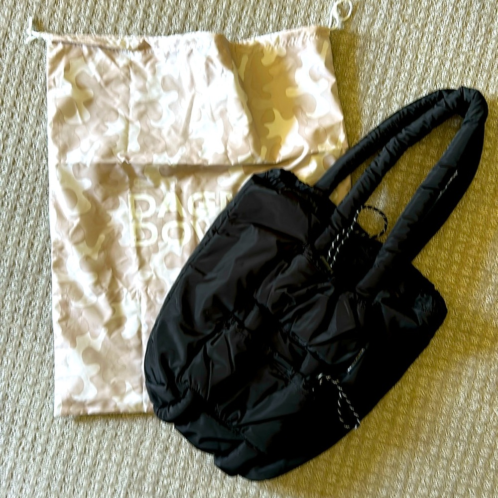 Dangne Dover Puffer Tote/Backpack in Black
